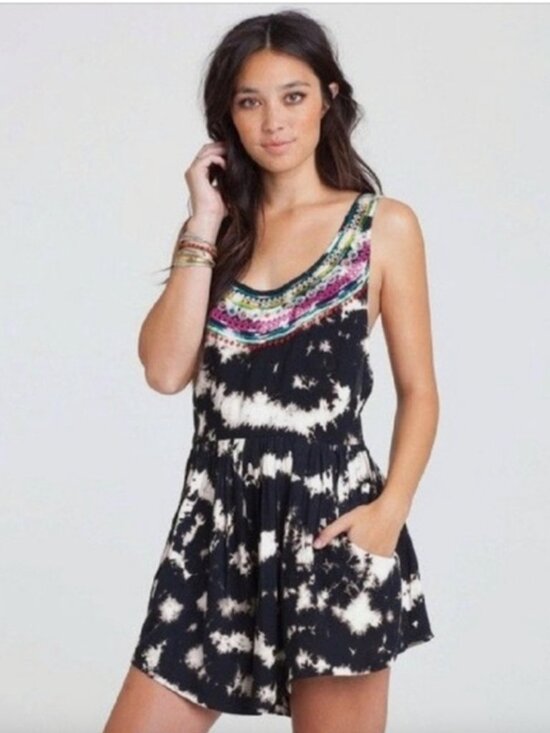 Billabong Pants - {Billabong | Designers Closet} Wandering Gypsy Tie Dye Romper ~ Size Medium